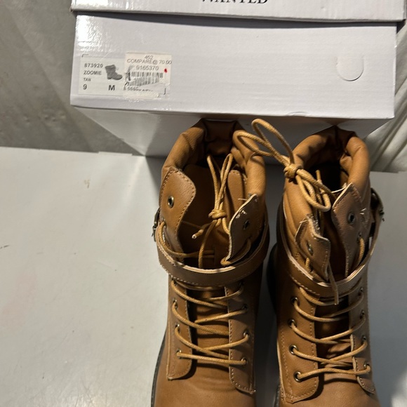 Wanted tan leather ankle boots lace-up & wrap around belt various sizes all NWT - Picture 6 of 7